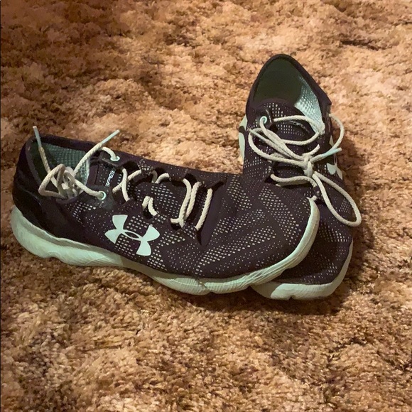 Under Armour Shoes - Picture 1 of 1